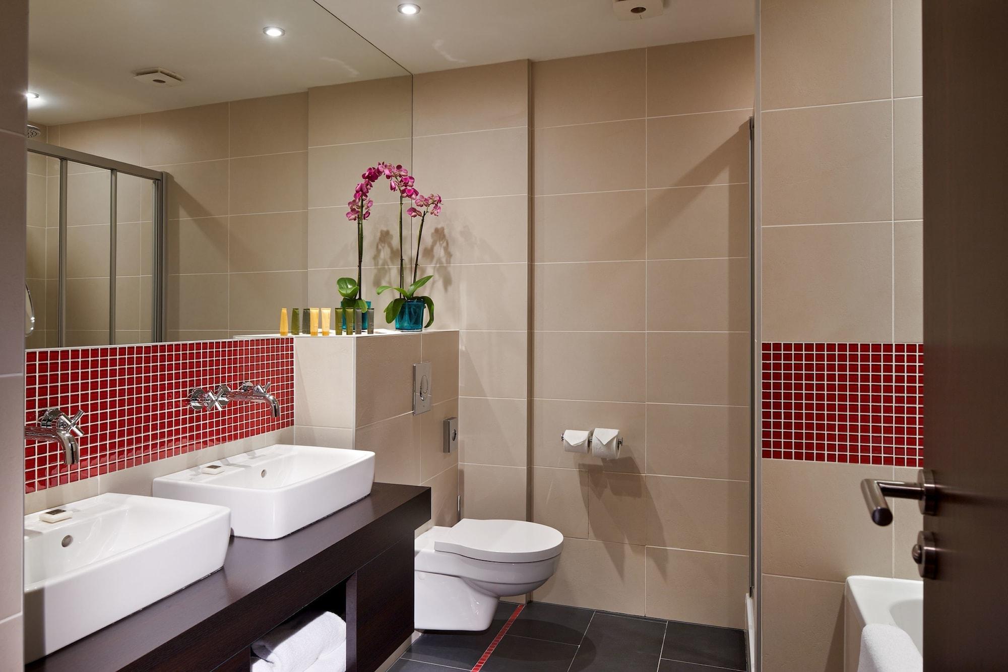 Red & Blue Design Hotel Prag Rum bild