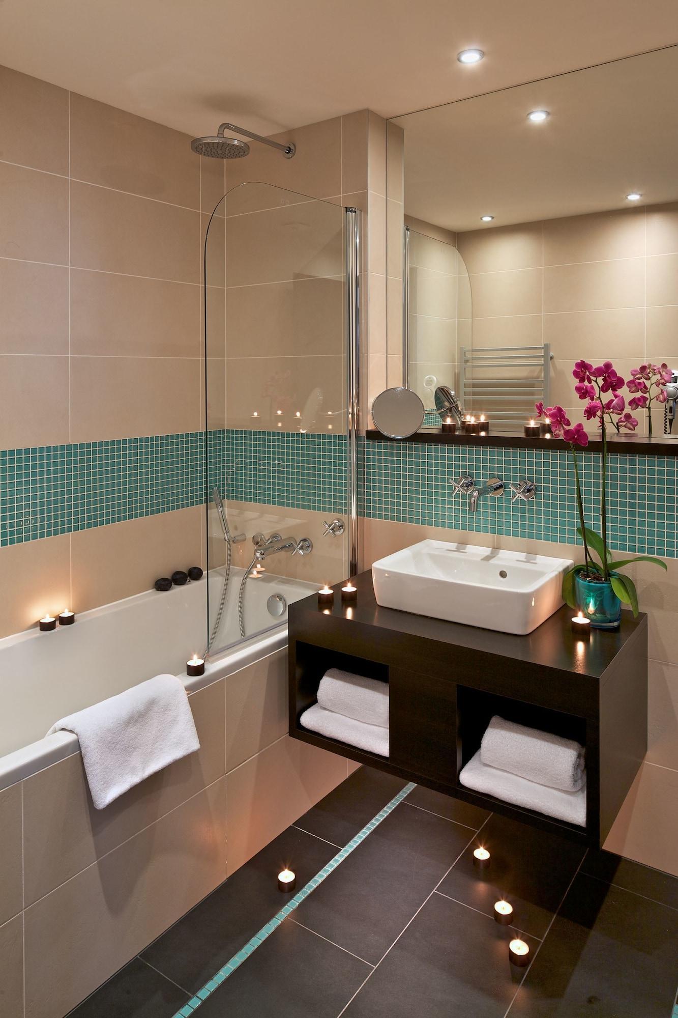 Red & Blue Design Hotel Prag Rum bild