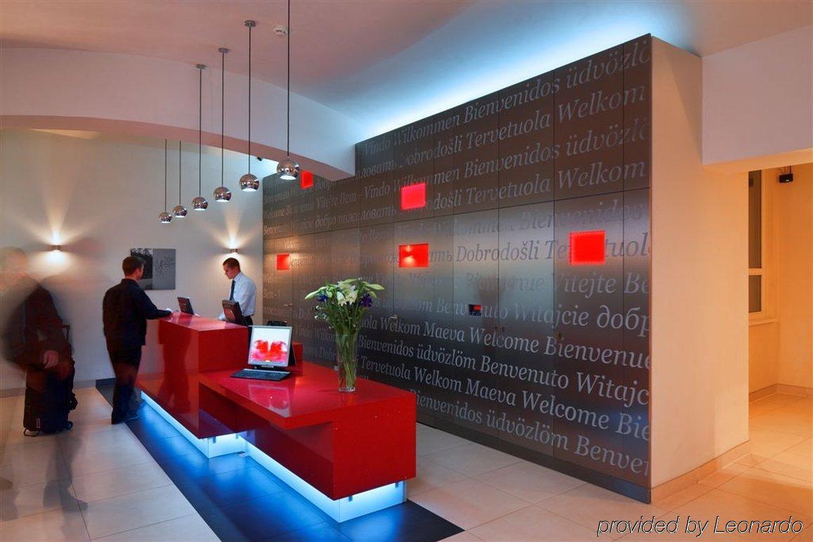 Red & Blue Design Hotel Prag Inreriör bild